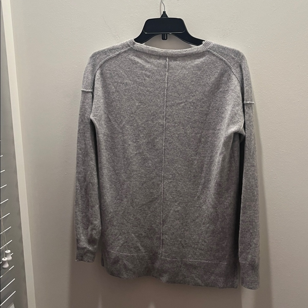 Aqua Cashmere Light Gray Sweater - Picture 3 of 3